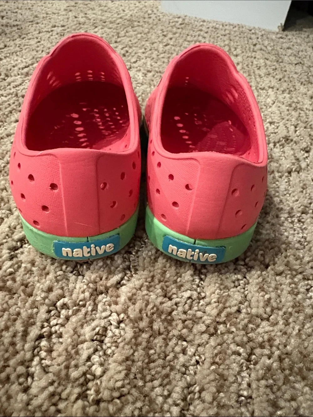 Native Kids Water Shoe in Pink with Green Toe Caps